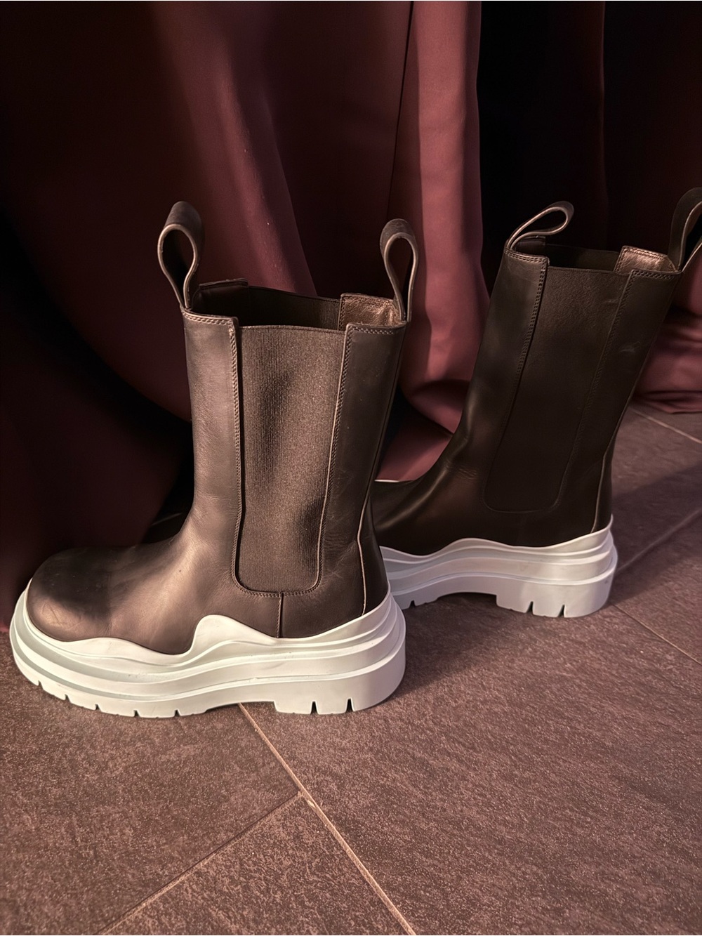 Bottega Veneta black Chelsea Boot Interior with Black Elastic Panels